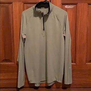 Men’s dri fit Medium long sleeve shirt